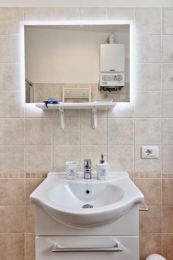 Moleloca - Il Guardinfante Hotell Turin Exteriör bild