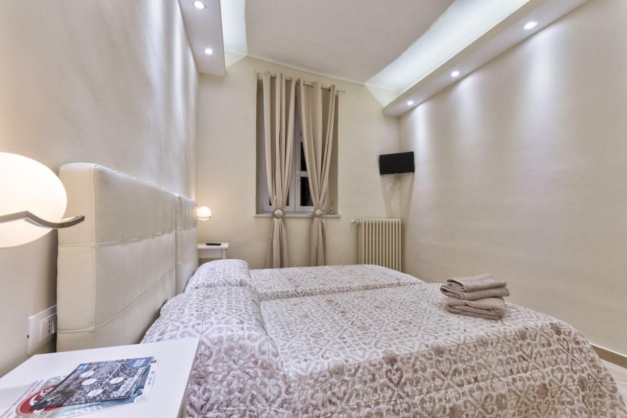 Moleloca - Il Guardinfante Hotell Turin Exteriör bild